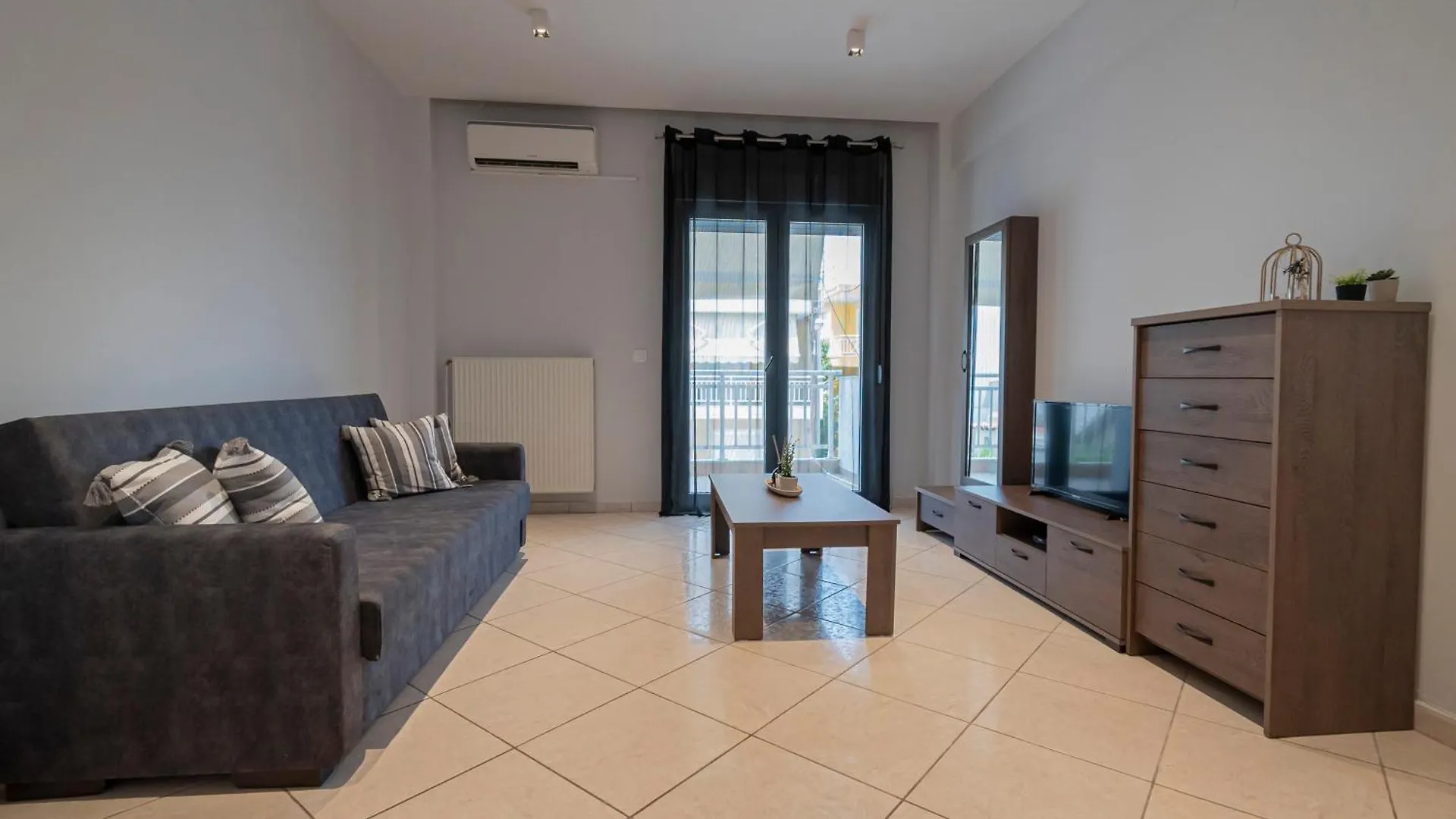 V & G Apartment By Rentalspro - Nea Moudania Halkidiki